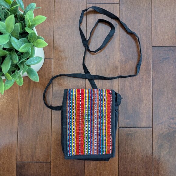3/$20 NAVAJO KNIT VINTAGE MINI CROSSBODY BAG - Picture 3 of 4